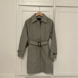 Banana Republic plaid water resistant trench coat XS